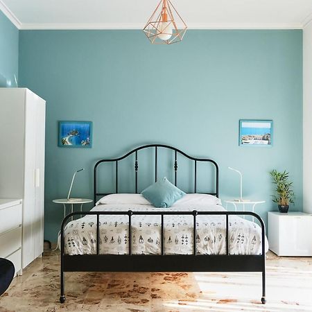 Sostanza - Rooms In Катания Экстерьер фото