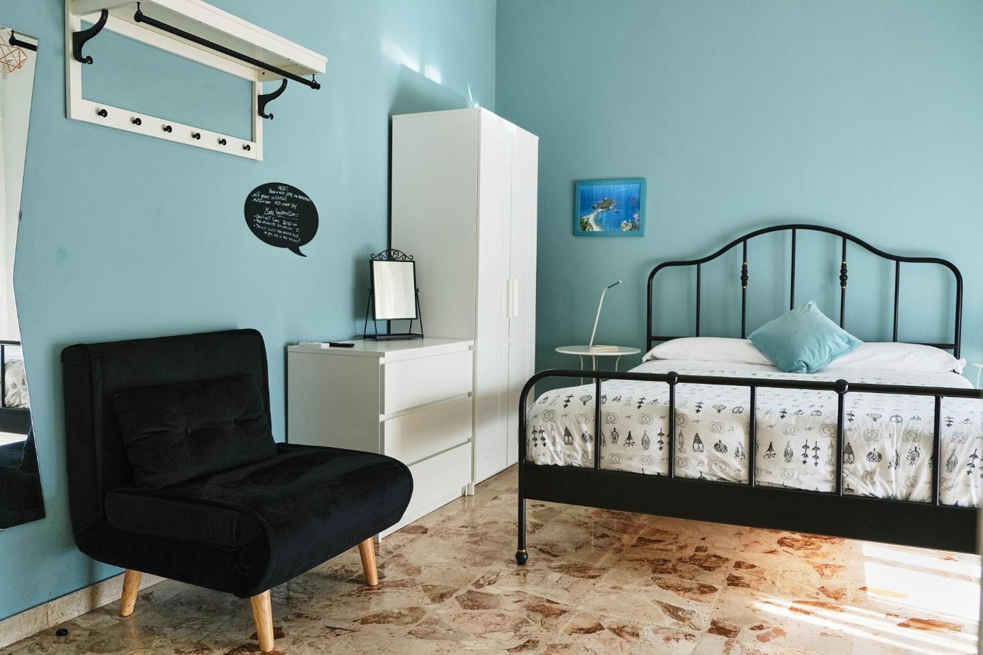 Sostanza - Rooms In Катания Экстерьер фото